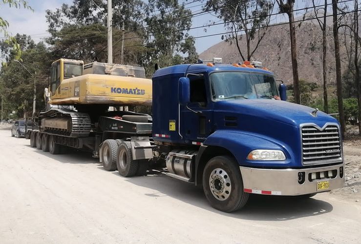 transporte de carga sobredimensionada